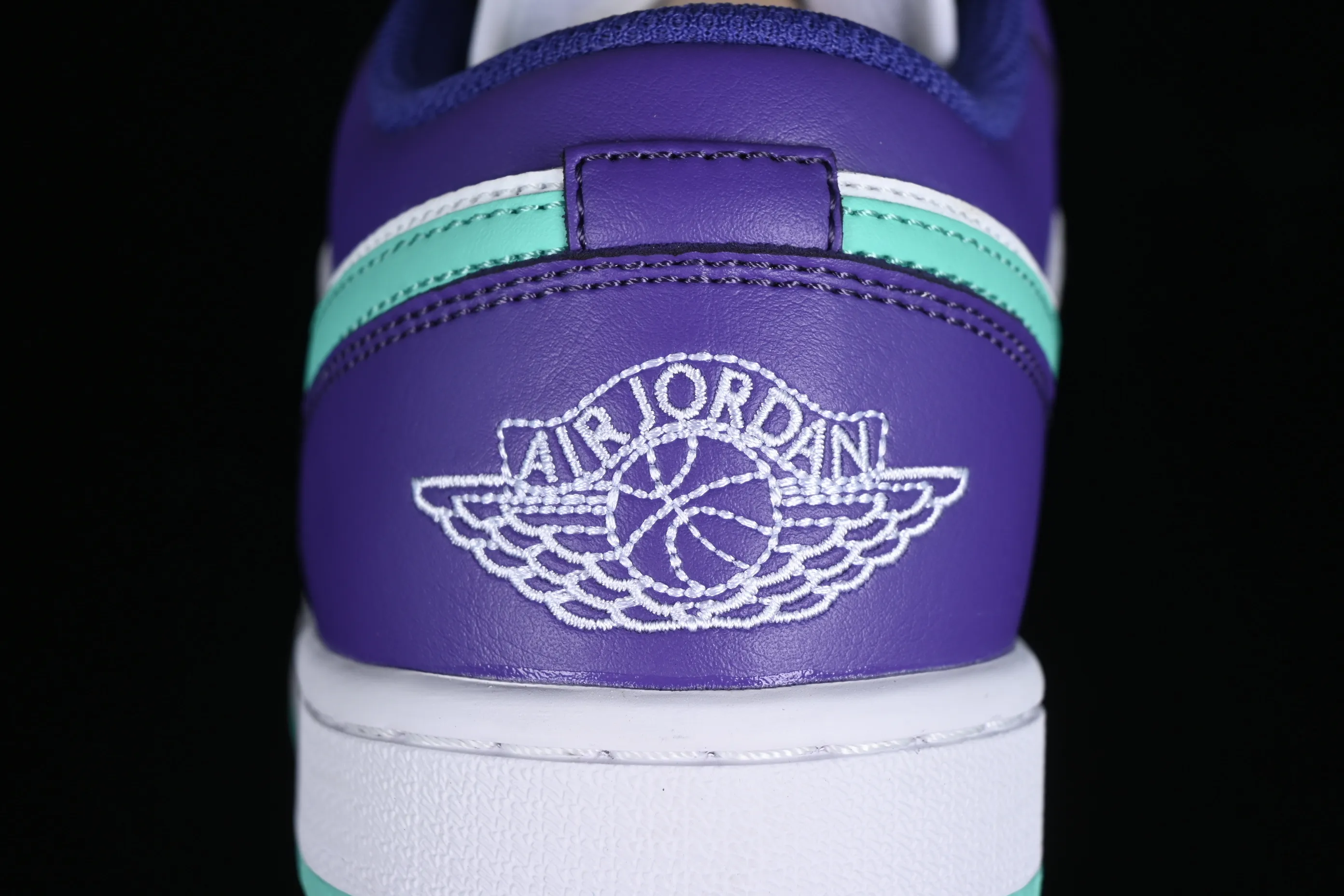 All categories Air Jordan Jordan series basketball shoes Air Jordan 1 Low Air Jordan 1 Low AJ1 Joe 1 Charlotte Hornets low-top cultural and casual sneakers HJ9013-550